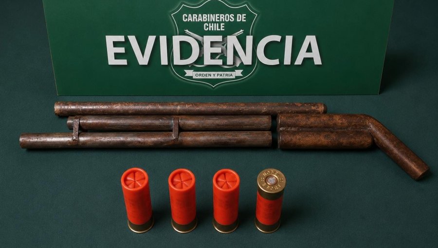 Tres detenidos deja balacera y quema de camioneta en La Ligua: Carabineros apunta a un ajuste de cuentas entre bandas