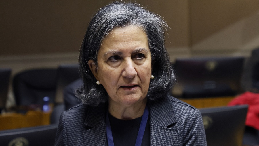 Ministra de Salud destaca gestión oncológica y defiende la integración público-privada