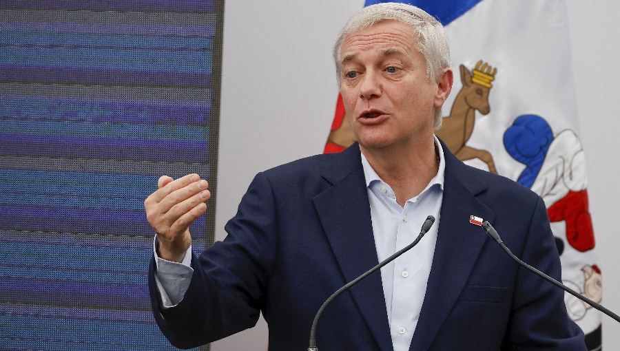 Criteria: Aprobación de Kast cae al 32%, la cifra más baja de su mandato