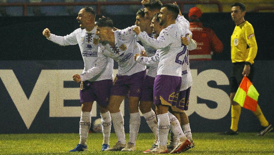 Deportes Concepción venció a Puerto Montt y ganó su grupo en Copa Chile