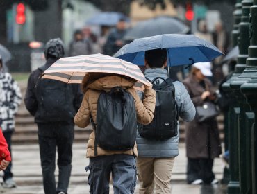 Declaran Alerta Temprana Preventiva para la región Metropolitana ante pronóstico de precipitaciones, nevadas y viento