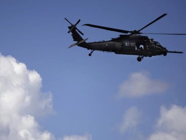 Mando Central del Ejército de EE.UU. lanza por tercera noche consecutiva ataques contra objetivos iraníes