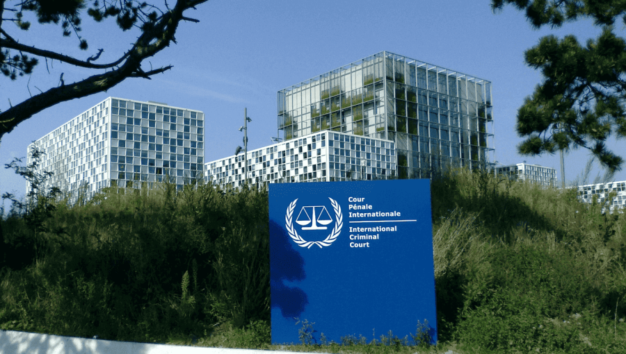 EE.UU. lanza cruzada contra el Tribunal Penal Internacional y advierte sanciones por "amenazar" su soberanía