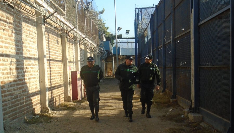 Gendarmería activa plan especial en cárceles de Valparaíso ante intenso sistema frontal