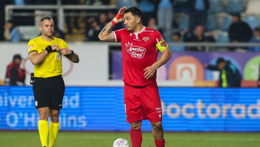 La dolorosa reflexión de Lorenzo Reyes tras penal errado en partido de Ñublense ante O'Higgins: "Les fallé a todos"