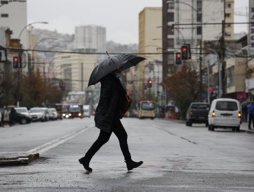 Alcaldesa Nieto llama a los porteños a colaborar en la prevención ante intensas lluvias: "Vamos a necesitar de los vecinos"