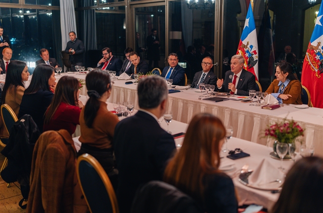 Presidente Kast se reúne con RN y recibe propuesta para fortalecer la coordinación legislativa con el Congreso
