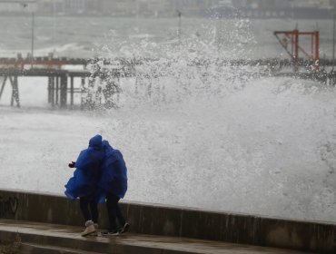 Advierten que la región de Valparaíso podría superar los 200 milímetros de lluvia caída durante histórico tren de sistemas frontales