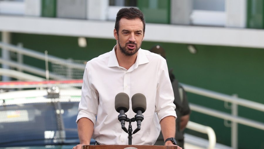 Vodanovic pide rechazar artículo de la megarreforma que busca eliminar el pago de contribuciones: "Sería la bofetada más grande"