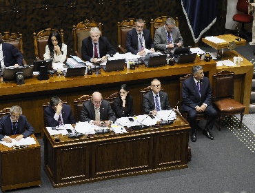 Senado despacha megarreforma a tercer trámite en la Cámara de Diputados