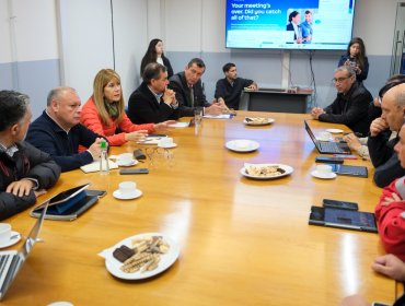 15 mil clientes se encuentra sin suministro eléctrico en la Región de Valparaíso: Autoridades refuerzan coordinación ante sistema frontal