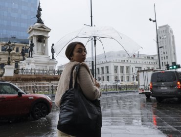 Más de 61 mil clientes se encuentran sin suministro eléctrico por sistema frontal en la región de Valparaíso