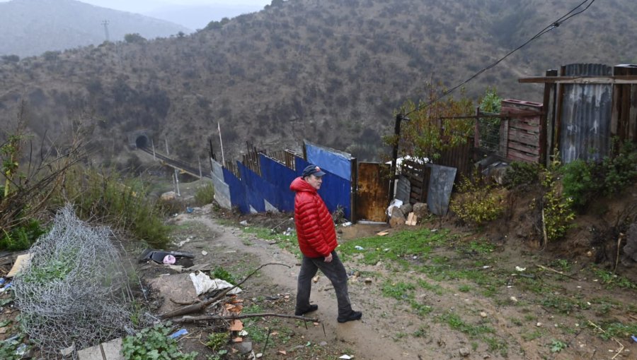 Subsecretario Pavez confirma que continúa la evacuación preventiva de los habitantes de la población Argentina de Quilpué