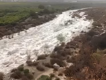 Senapred llama a evitar acercarse a la ribera del río Petorca en las comunas de Petorca y La Ligua por crecida