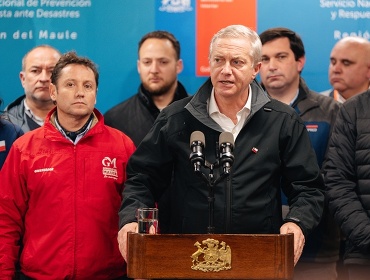 Presidente Kast advierte situación crítica y no descarta decretar estado de catástrofe