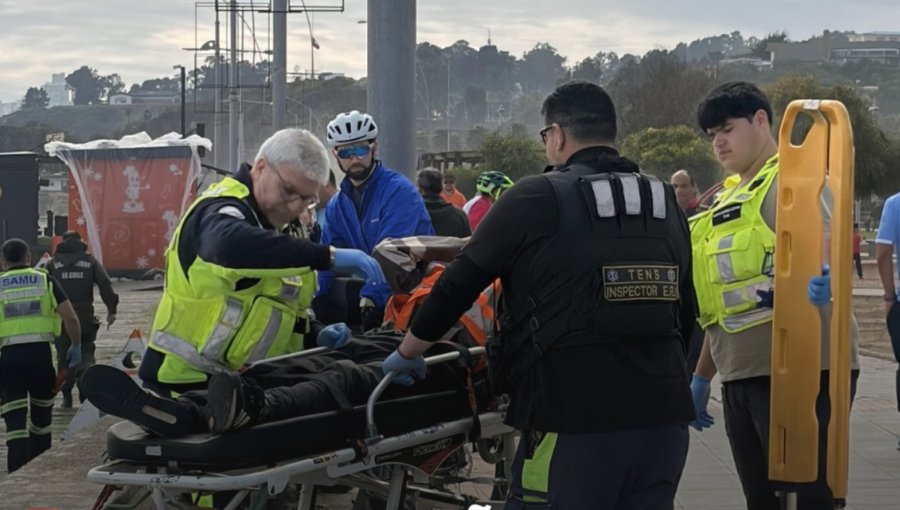 Riña en pleno borde costero dejó a una persona lesionada en playa Los Marineros de Viña del Mar