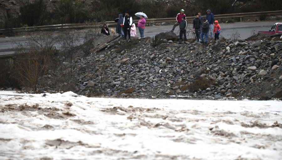 Biministro Louis de Grange califica como "muy crítica" la situación en Coquimbo por el sistema frontal