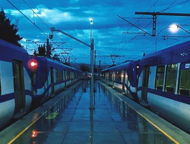 EFE Valparaíso redujo recorridos del Tren Limache - Puerto por obras de reparación tras daños causados por el sistema frontal