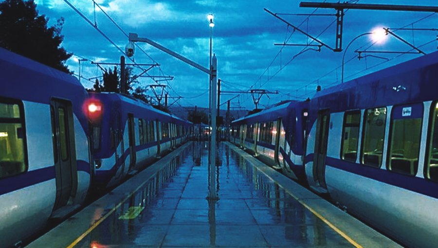 EFE Valparaíso redujo recorridos del Tren Limache - Puerto por obras de reparación tras daños causados por el sistema frontal