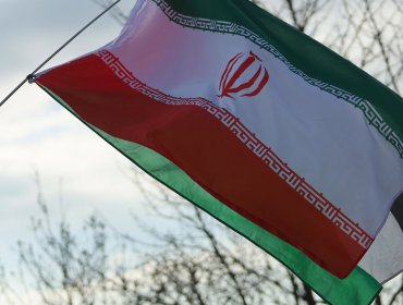 EE.UU. asegura que Irán está “desesperado” por negociar y advierte que si ataca el estrecho de Ormuz "golpeará 10 veces más fuerte"