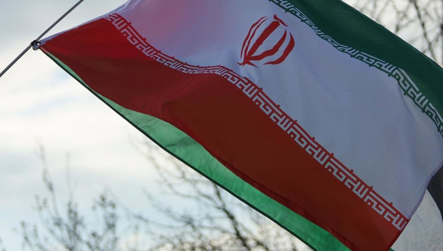 EE.UU. asegura que Irán está “desesperado” por negociar y advierte que si ataca el estrecho de Ormuz "golpeará 10 veces más fuerte"