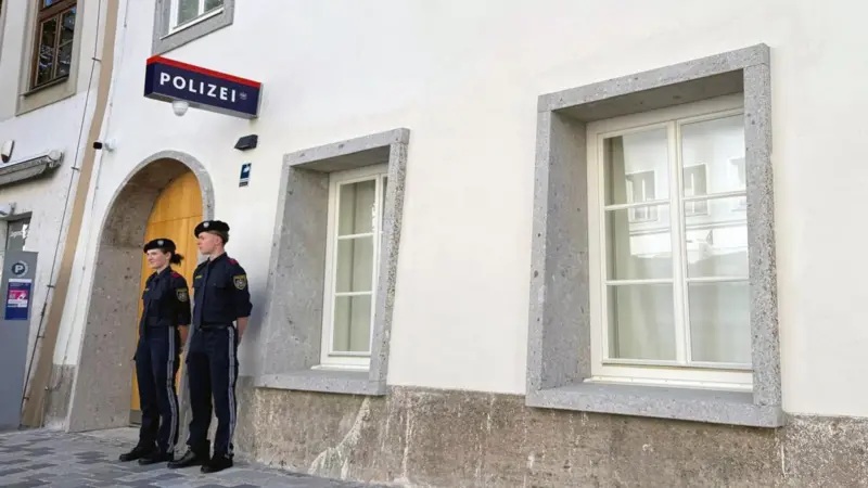 Austria instala una comisaría de policía en la casa donde nació Hitler para evitar apología al nazismo