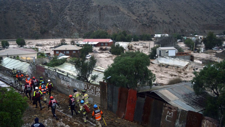 Sistema frontal deja 13 personas fallecidas, más de 3.400 damnificados y 100 viviendas destruidas
