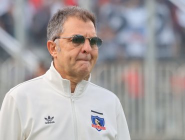 Aníbal Mosa asegura que en Colo-Colo trabajan para reforzar al equipo, pero "de forma inteligente"