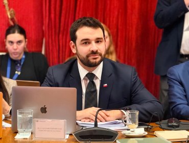Exsubsecretario de Hacienda asegura que no consume drogas y atribuye a un "error" el resultado positivo de test