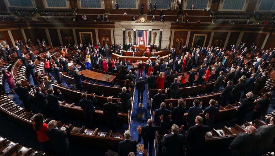 Congreso de EE.UU. aprueba presupuesto militar récord de US$1,15 billones para 2027