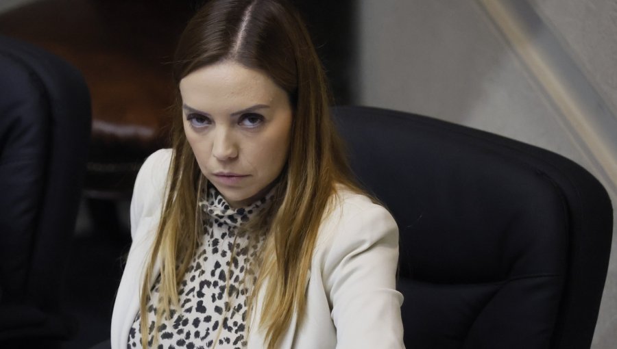 Defensa de senadora Flores denuncia filtraciones y apunta a fiscal regional de Valparaíso