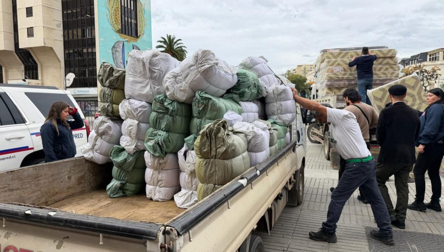 Gobierno entrega cerca de 10 mil bienes de ayuda a municipios de la provincia de Valparaíso tras paso de sistemas frontales