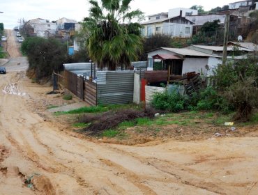 Villa Alemana aprueba recursos para pavimentar histórica calle de tierra en el sector Paicaví de Peñablanca