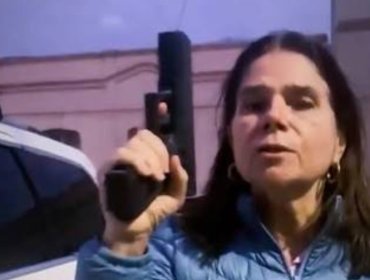 Diputada Ossandón protagoniza portonazo para alertar sobre armas impresas en 3D: "Ya son una realidad"