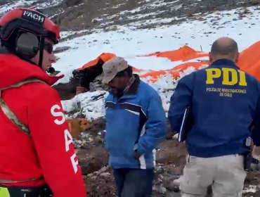 Encuentran con vida a dos personas que se encontraban desaparecidas en zona cordillerana de Atacama