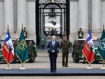 Presidente Kast firma indicaciones para modernizar la carrera de Carabineros y fortalecer la institución
