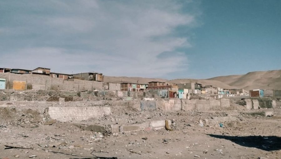 Inician primera etapa de desalojo en toma de Cerro Chuño en Arica