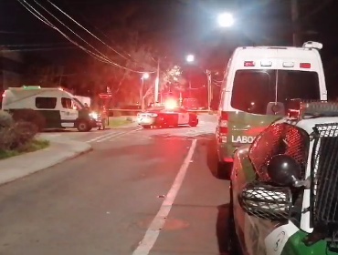 Violento intento de encerrona en Las Condes: 5 sujetos disparan contra grupo familiar