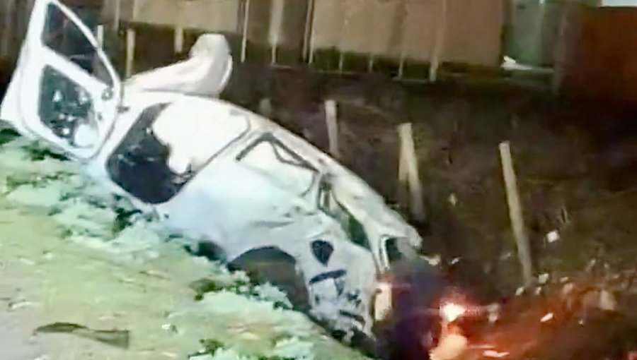 Violenta colisión con volcamiento deja un fallecido y cuatro heridos de extrema gravedad en la Autopista Los Andes de Quillota
