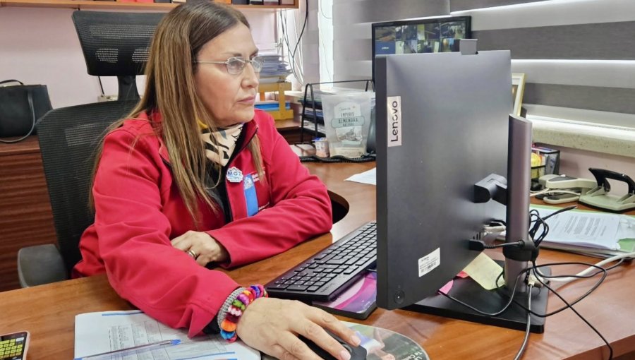 Abogado y dirigente de funcionarios de la salud denuncia que Andrea Quiero "sigue mandando" en el Servicio de Salud Viña del Mar - Quillota