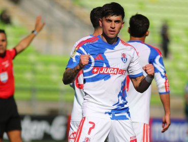 Maximiliano Guerrero llena de elogios a Eduardo Vargas en la U: "Es un ejemplo para nosotros"