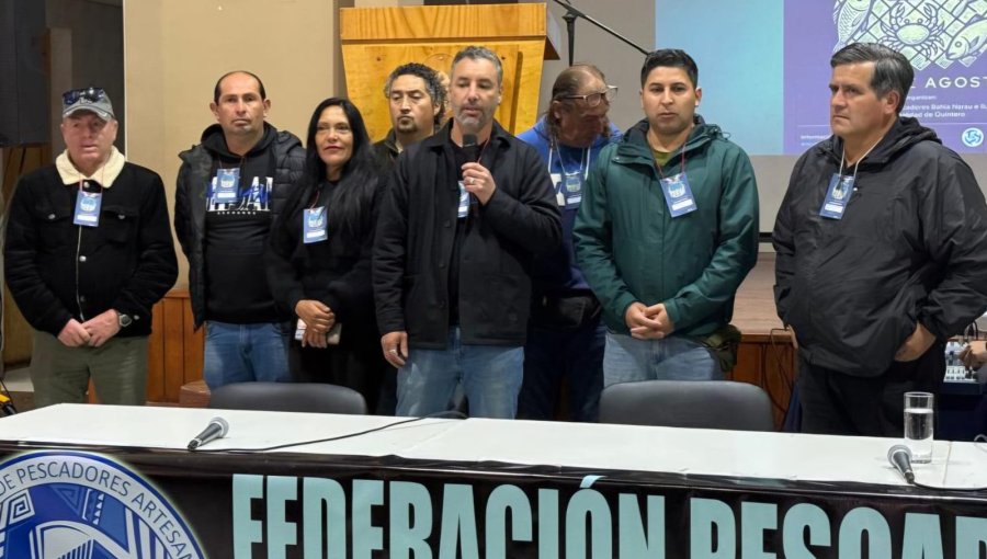 Pescadores atribuyen retrasos en autorización de planta de jibia a "sesgo político" y exigen destrabar el proyecto en Puchuncaví
