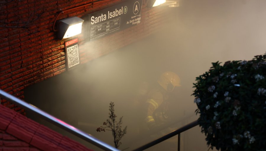 Estación Santa Isabel de la Línea 5 del Metro de Santiago permanecerá cerrada este jueves tras incendio en vagón