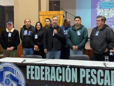 Pescadores atribuyen retrasos en autorización de planta de jibia a "sesgo político" y exigen destrabar el proyecto en Puchuncaví