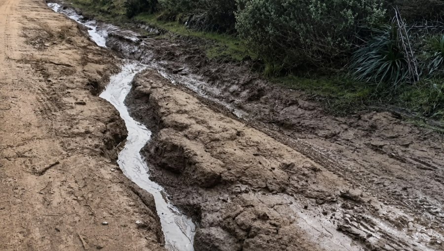 Municipio de Valparaíso acude a Senapred para ir en ayuda de Laguna Verde tras estragos causados por los sistemas frontales