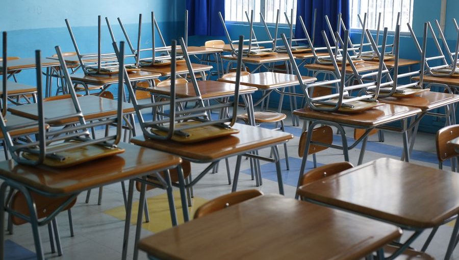 Mineduc suspende las clases para este jueves en la región del Biobío por "efectos del sistema frontal"