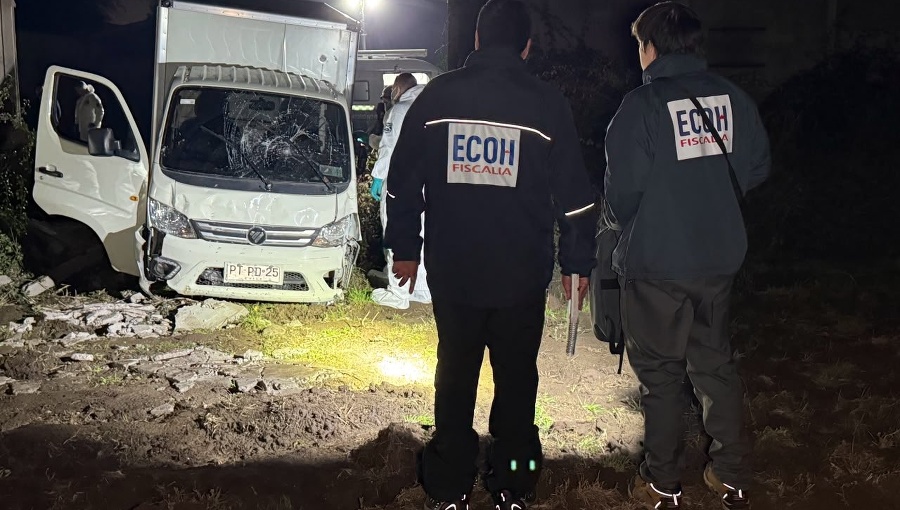Hombre es asesinado a balazos en depósito de chatarra durante presunto robo en Paine