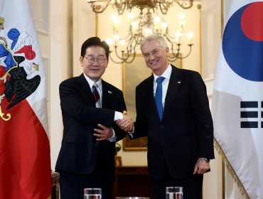 Kast recibe a presidente de Corea del Sur y firman cinco memorándums de entendimiento