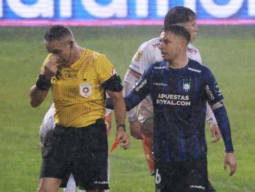 Héctor Jona habría sido sancionado luego de su tenso cruce con jugador de Huachipato