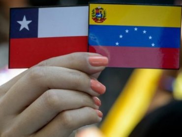 Chile y Venezuela anunciaron el inicio de una hoja de ruta para la "normalización progresiva" de sus relaciones bilaterales